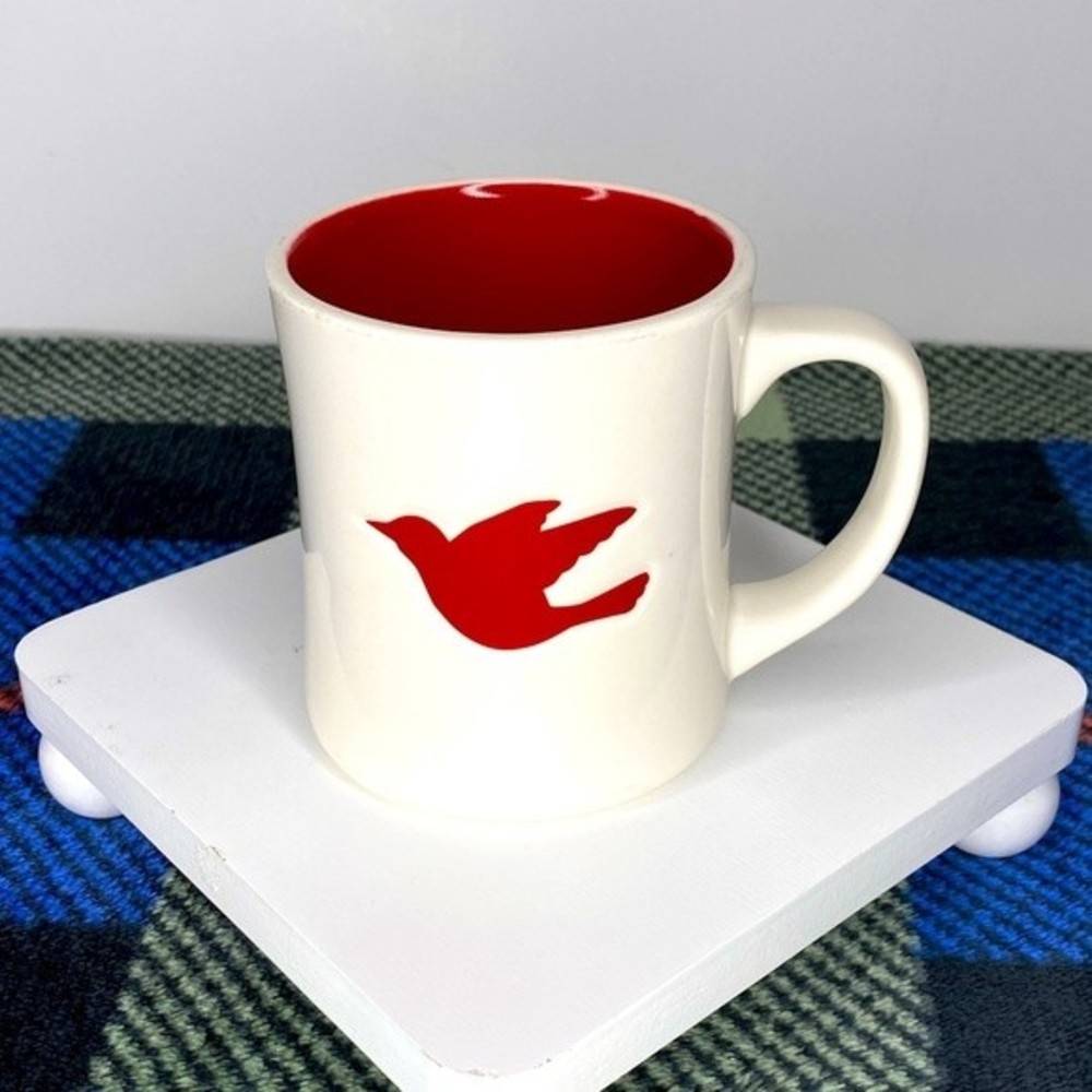 Starbucks 2008 Embossed Red Dove White Coffee/Tea Mug 12 oz